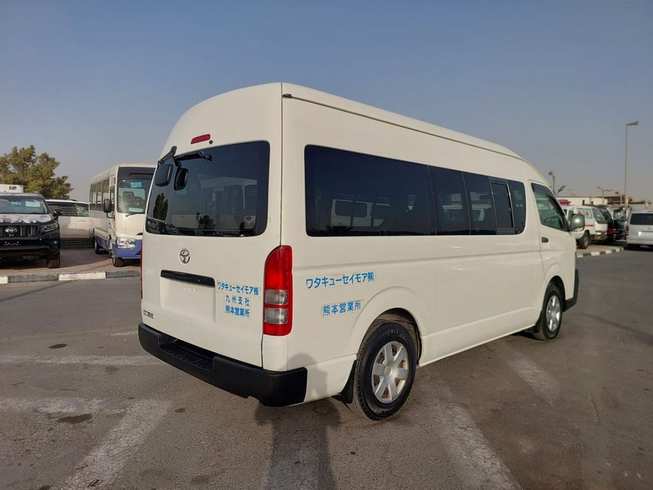 تويوتا هاياس TOYOTA HIACE COMMUTER VAN RHD 2011 MODEL 3.0 L DIESEL AUTOMATIC(PM07604)