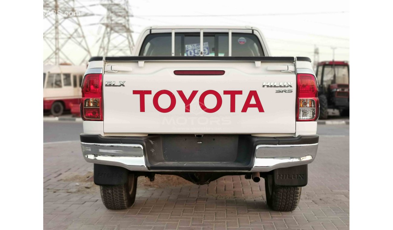Toyota Hilux 2.7L PETROL, 17" ALLOY RIMS, KEY START, XENON HEADLIGHTS (LOT # 2420)