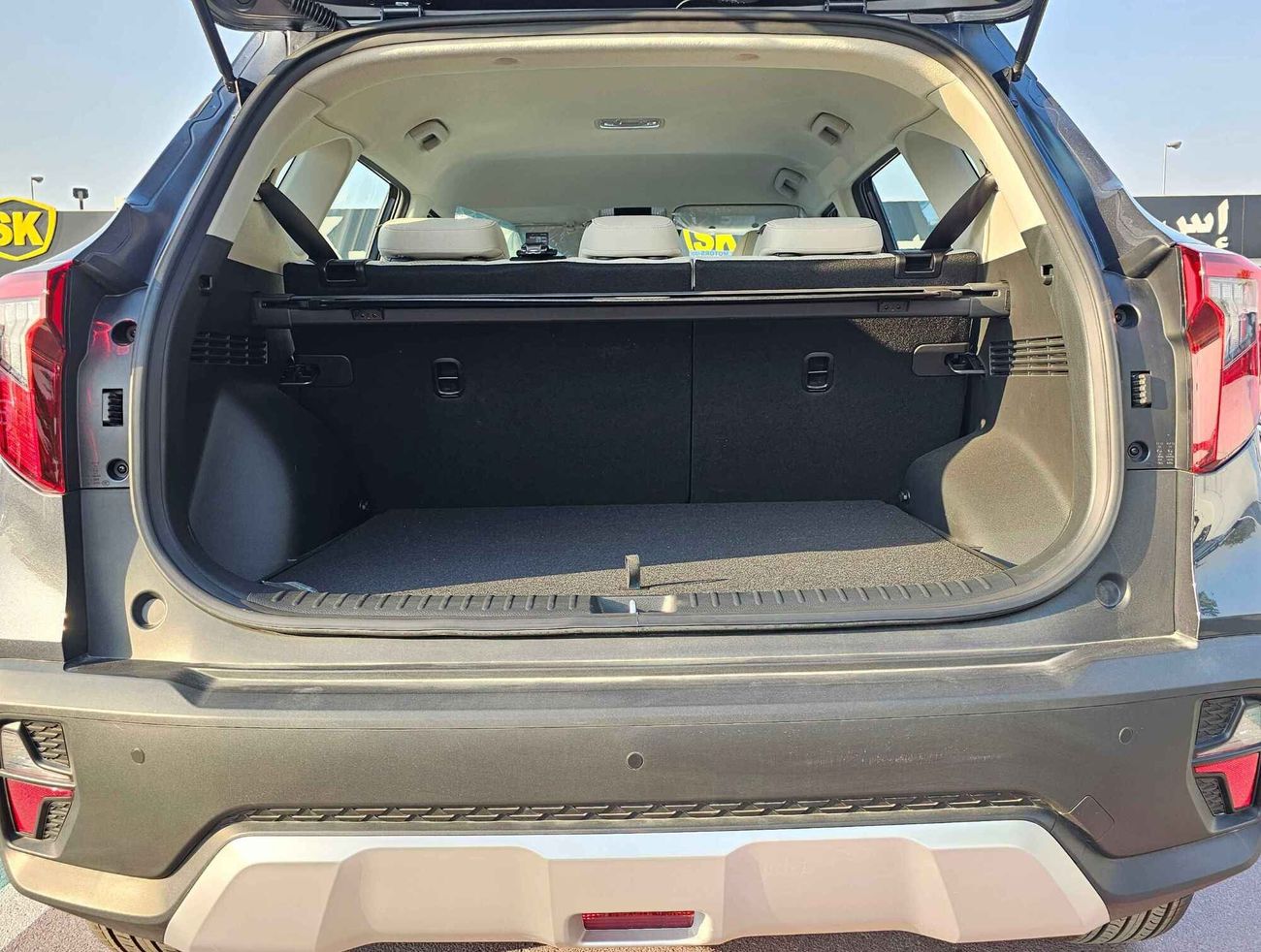 Kia Seltos 1.5L V4 /DUAL TONE/ DVD+CAMERA / PUSH START (CODE #  67974)