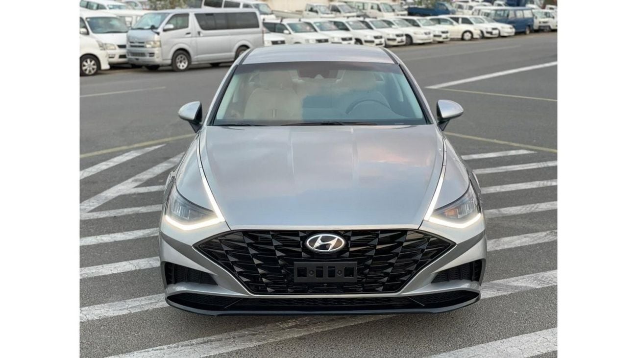 Hyundai Sonata 2020 Hyundai Sonata SEL premium 2.5L V4 - Push Start -