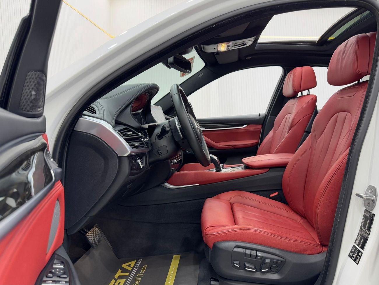 بي أم دبليو X6 50i M Sport 4.4L 2019 BMW X6 xDrive50i M-Sport, Warranty, 2025 BMW Warranty, Full Options, GCC