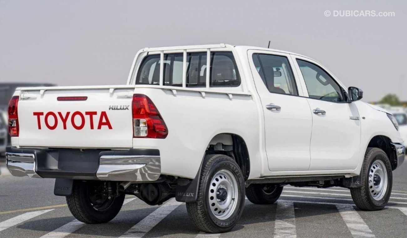 تويوتا هيلوكس Toyota hilux 2.4L diesel basic option