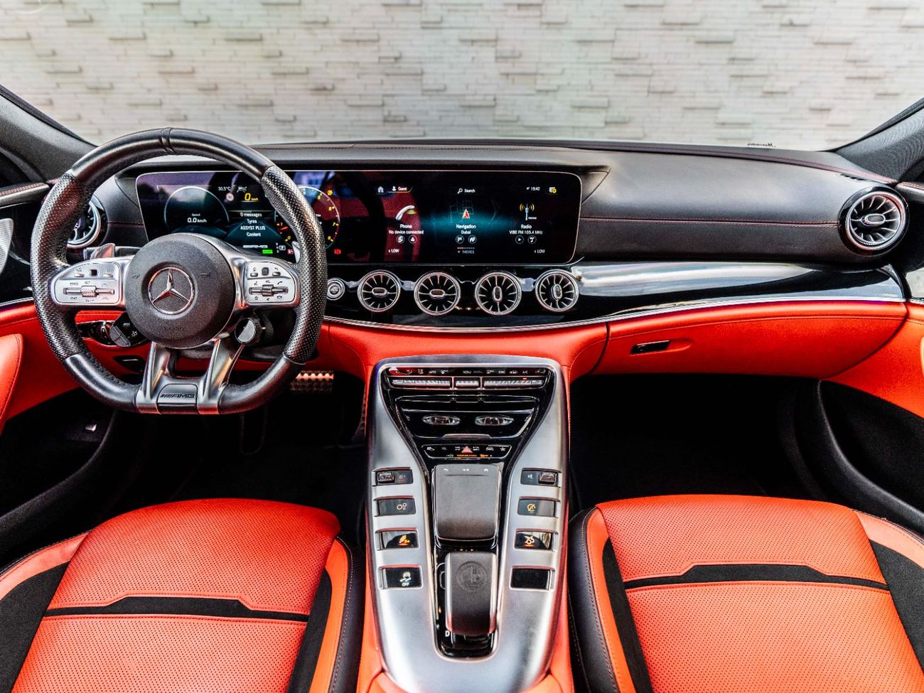 مرسيدس بنز ايه ام جي جي تي 53