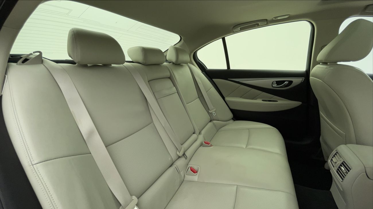 إنفينيتي Q50 LUXURY 3 | بدون دفعة مقدمة | اختبار القيادة في المنزل