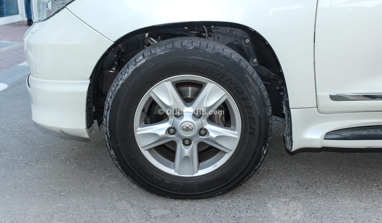 Toyota Land Cruiser VXR V8 4.6 2010 GCC - Full Option - Perfect Condition