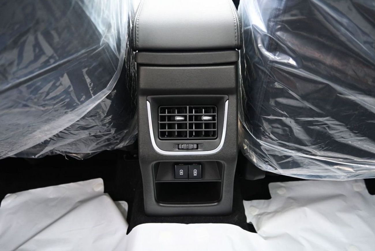 تويوتا أوربان كروزر تويوتا أوربان كروزر 1.5 لتر 4 سلندر موديل 2024 SUV، بنزين، أوتوماتيك أسود من الخارج أسود من الداخل