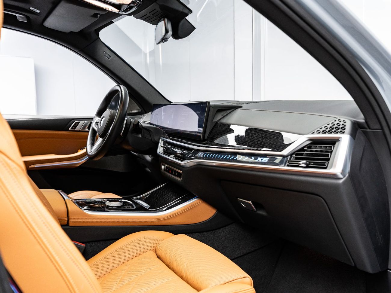 BMW X5 40i M Sport 3.0L 2024 BMW X5 xDrive 40i M Sport, 3.0 TC I6, AWD, 340bhp, 8 Speed Auto