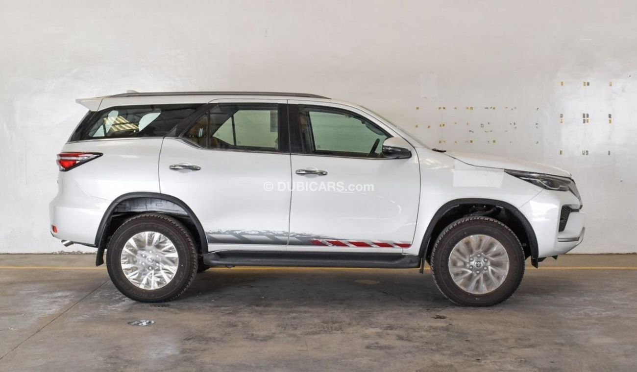 Toyota Fortuner 2023 Toyota Fortuner 2.8 4x4 Diesel AT | Climate Control + Cruise + Cooled Seats + Wireless Charger