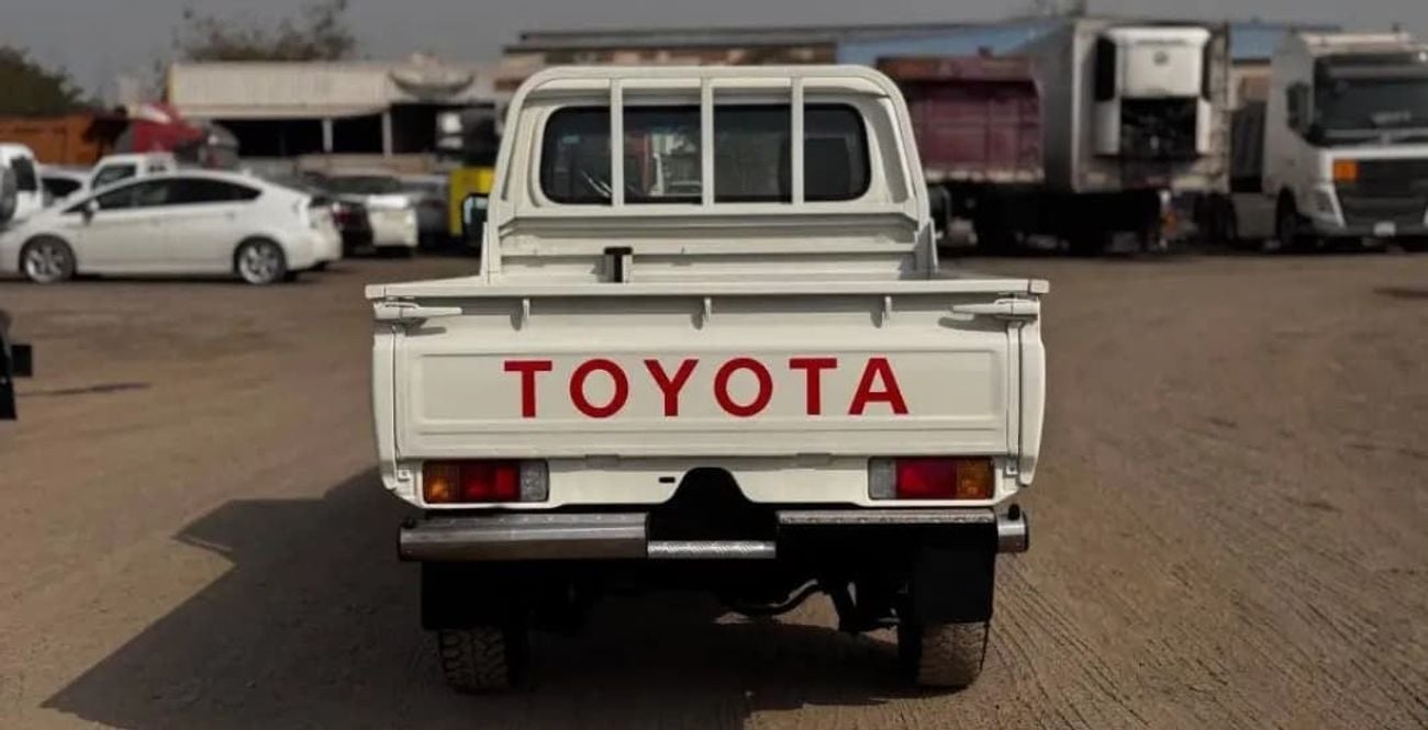Toyota Land Cruiser Pick Up SC 4.2L