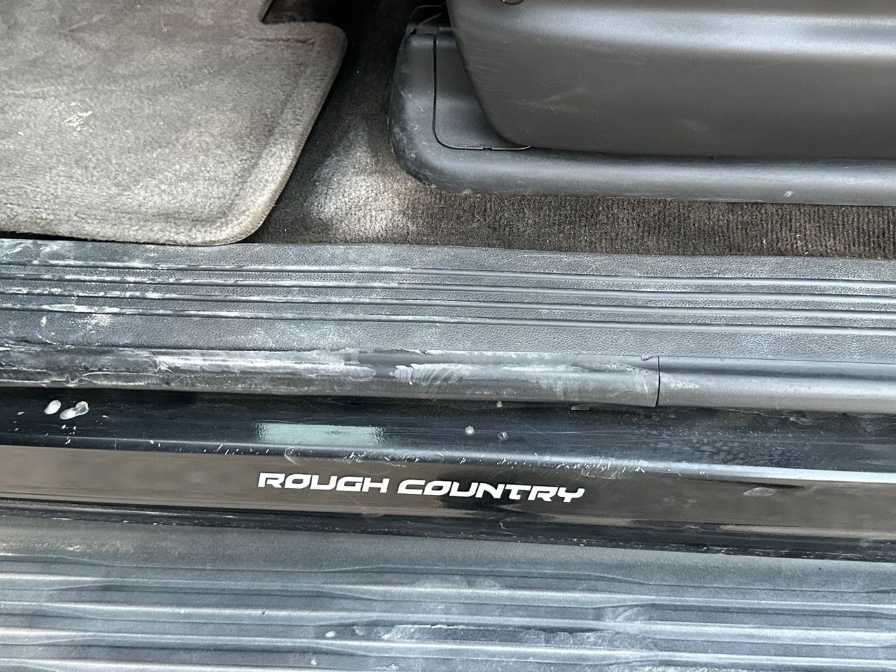 شيفروليه تاهو Hybrid – 6.0L V8 Hybrid | 332 HP |2013 | Full Options | Excellent Condition