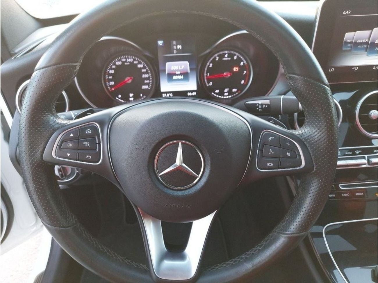 Mercedes Benz C300 STD (NON GCC)