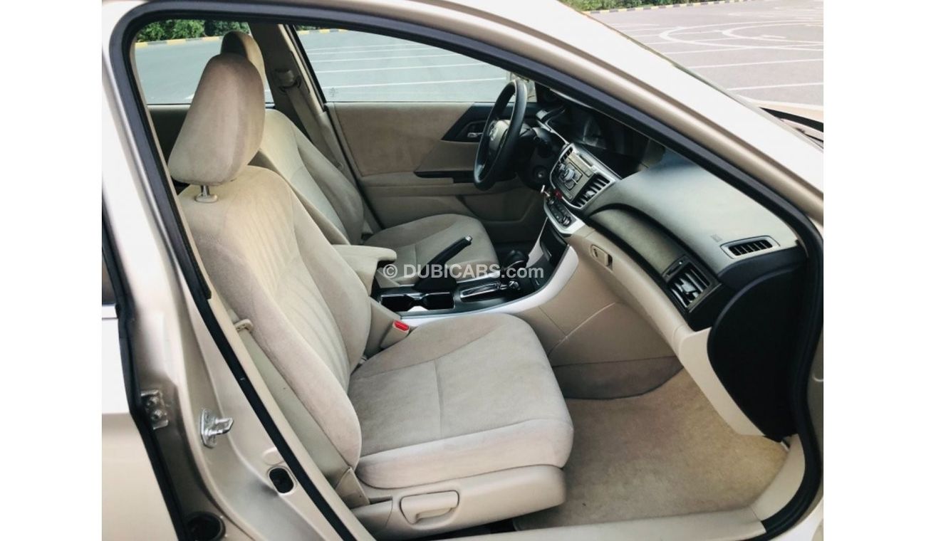 هوندا أكورد موديل 2013 GCC CAR PREFECT CONDITION INSIDE AND OUTSIDE