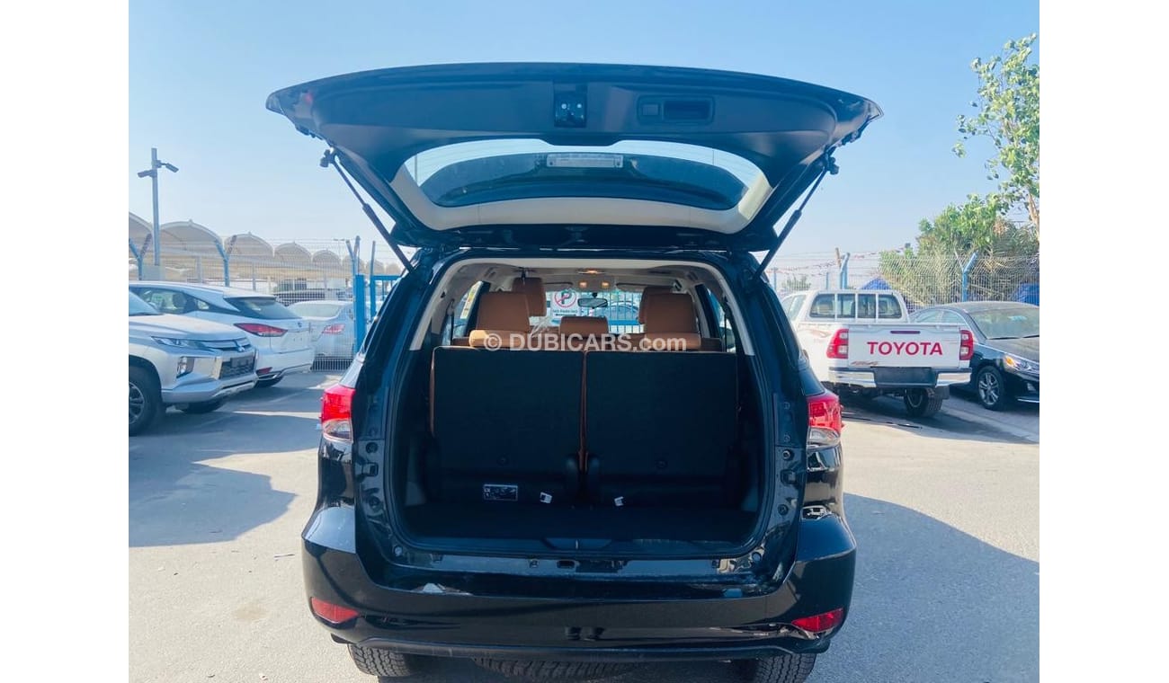 Toyota Fortuner TOYOTA FORTUNER 2.7 AT AUTO AC BLACK 2023