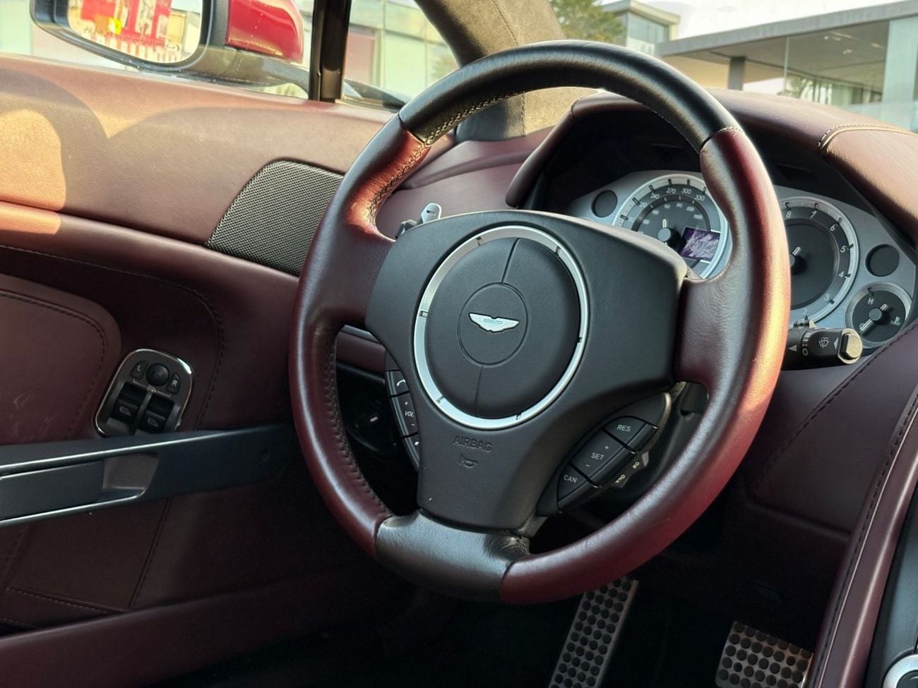 أستون مارتن فانتيج ASTON MARTIN VANTAGE | 4.7L V8 | 2009 | GCC SPECS