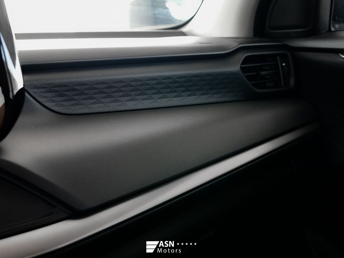 Suzuki Swift GLX 1.2L (Export Price)