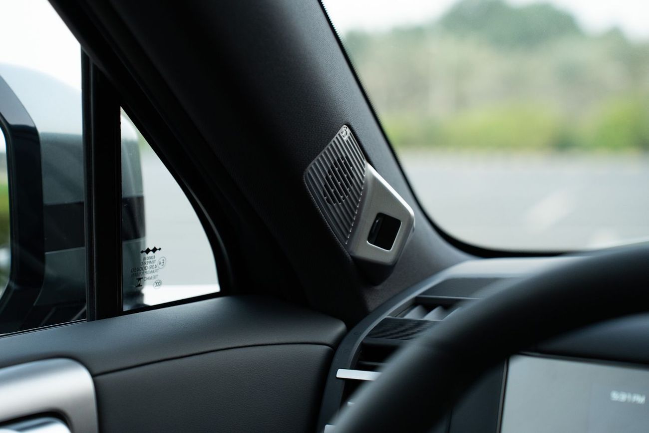 بي واي دي ليوبارد تيتانيوم 7