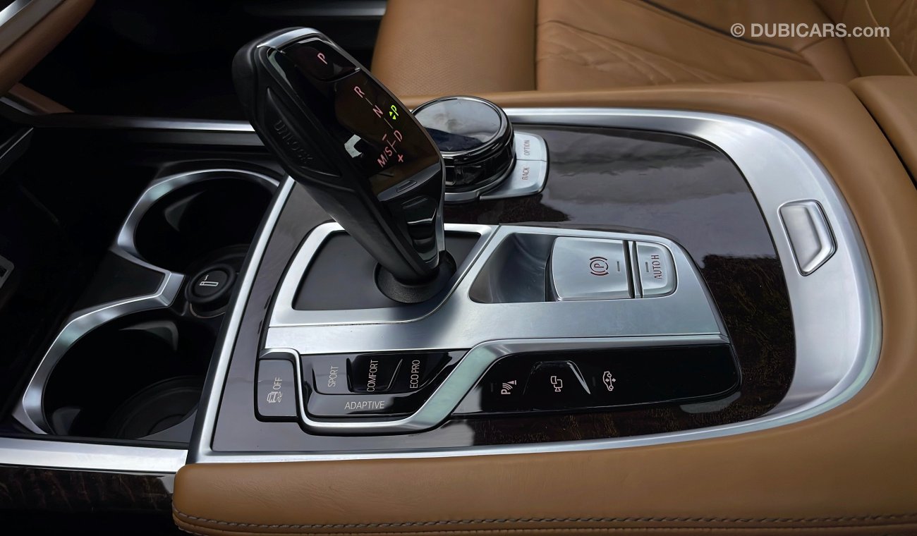 BMW 750Li LUXURY PLUS 4.4 | Under Warranty | Inspected on 150+ parameters