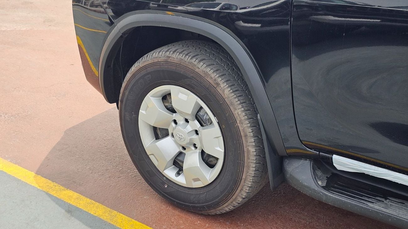Toyota Fortuner SR5