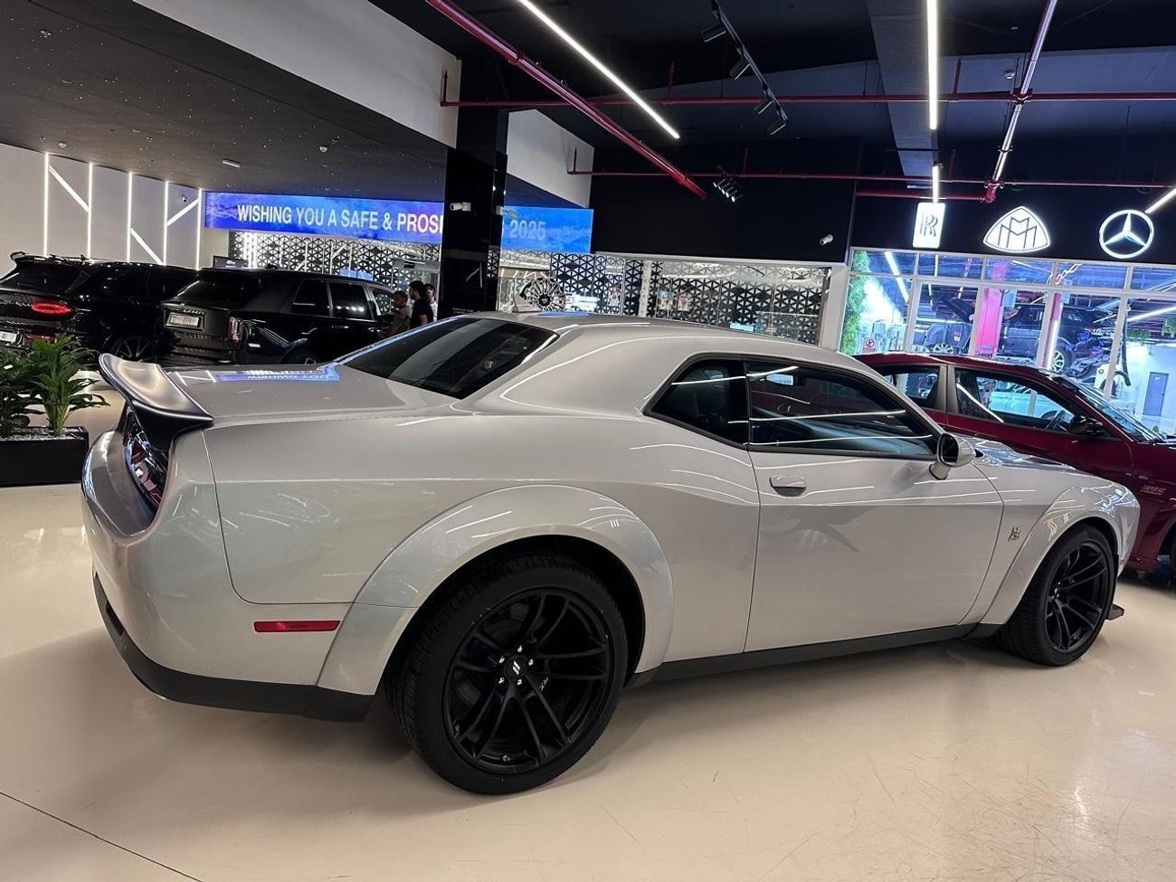 Dodge Challenger 392 Hemi Scat Pack Shaker 6.4L 2023 Dodge Challenger 392 Hemi Scat Pack Shaker Last Call 6.4L / 3 Ye