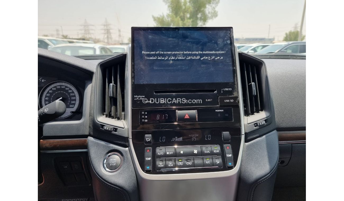 تويوتا لاند كروزر تويوتا لاند كروزر GXR ، 4.5 لتر ، ديزل ، موديل 2020 ، معدل بالكامل للقيادة على الطرق الوعرة مع خزان