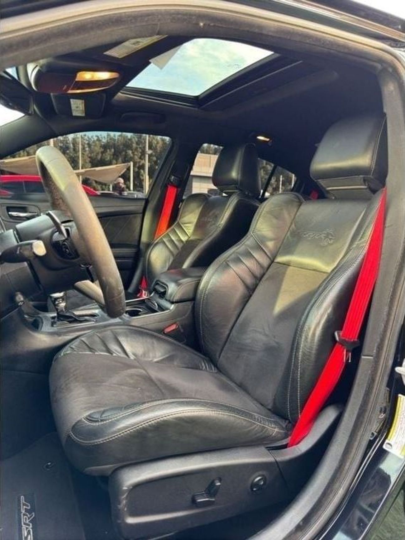 Dodge Charger SRT Hellcat 6.2L (717 HP)