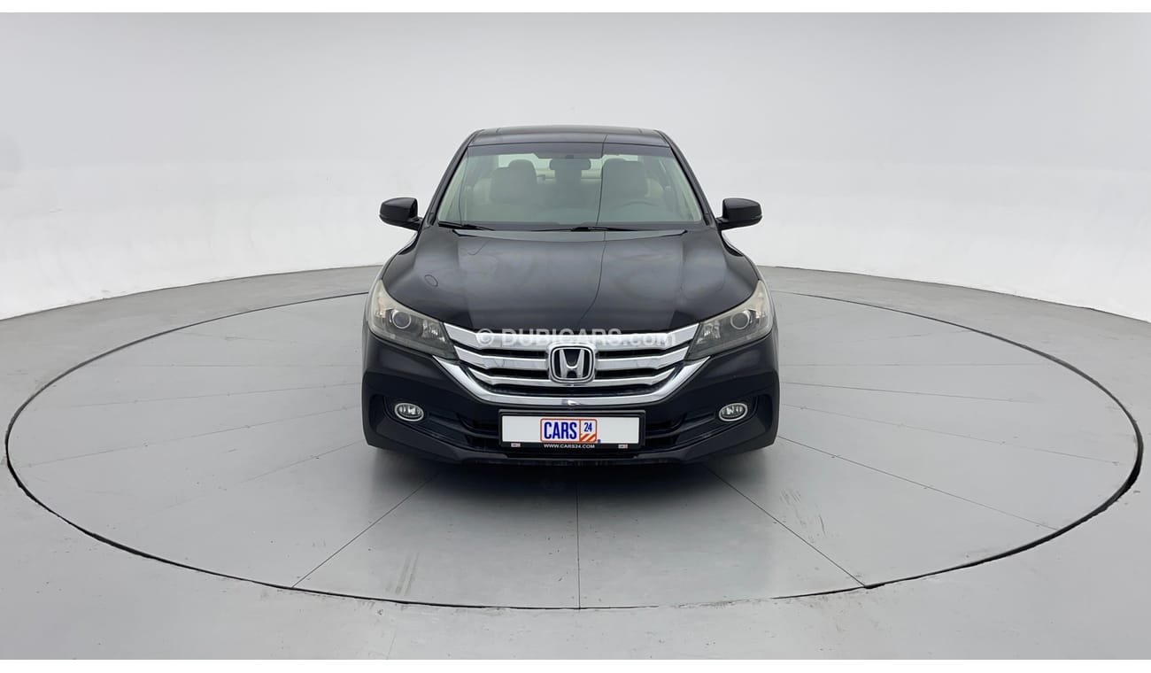 هوندا أكورد LX B 2.4 | بدون دفعة مقدمة | اختبار قيادة مجاني للمنزل