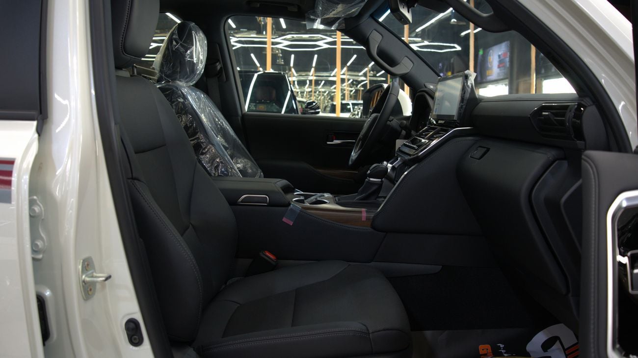 Toyota Land Cruiser GXR 3.5 V6