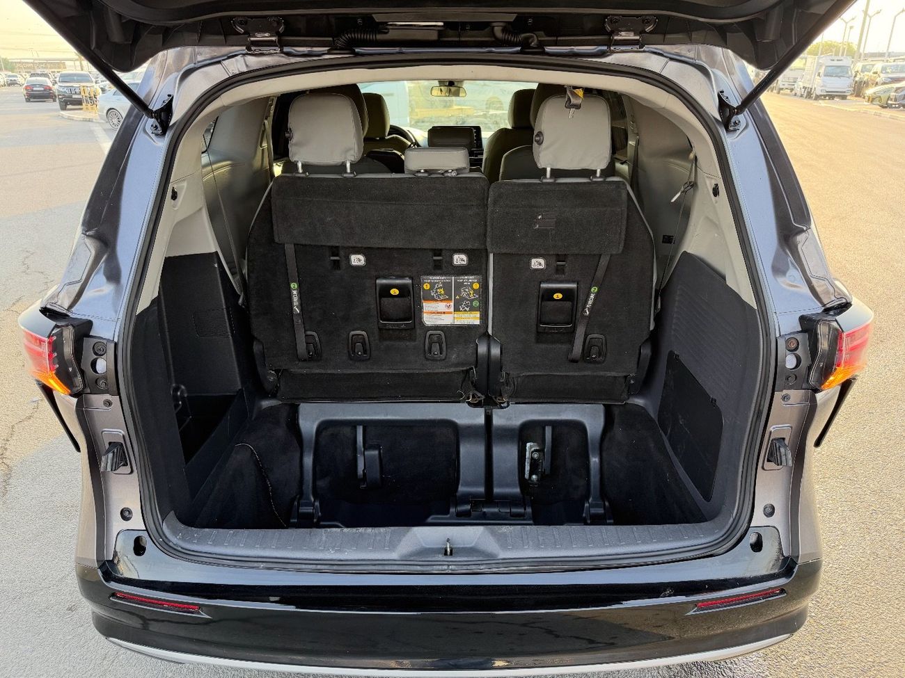 تويوتا سيينا 2021 TOYOTA SIENNA LE HYBRID IMPORTED FROM USA