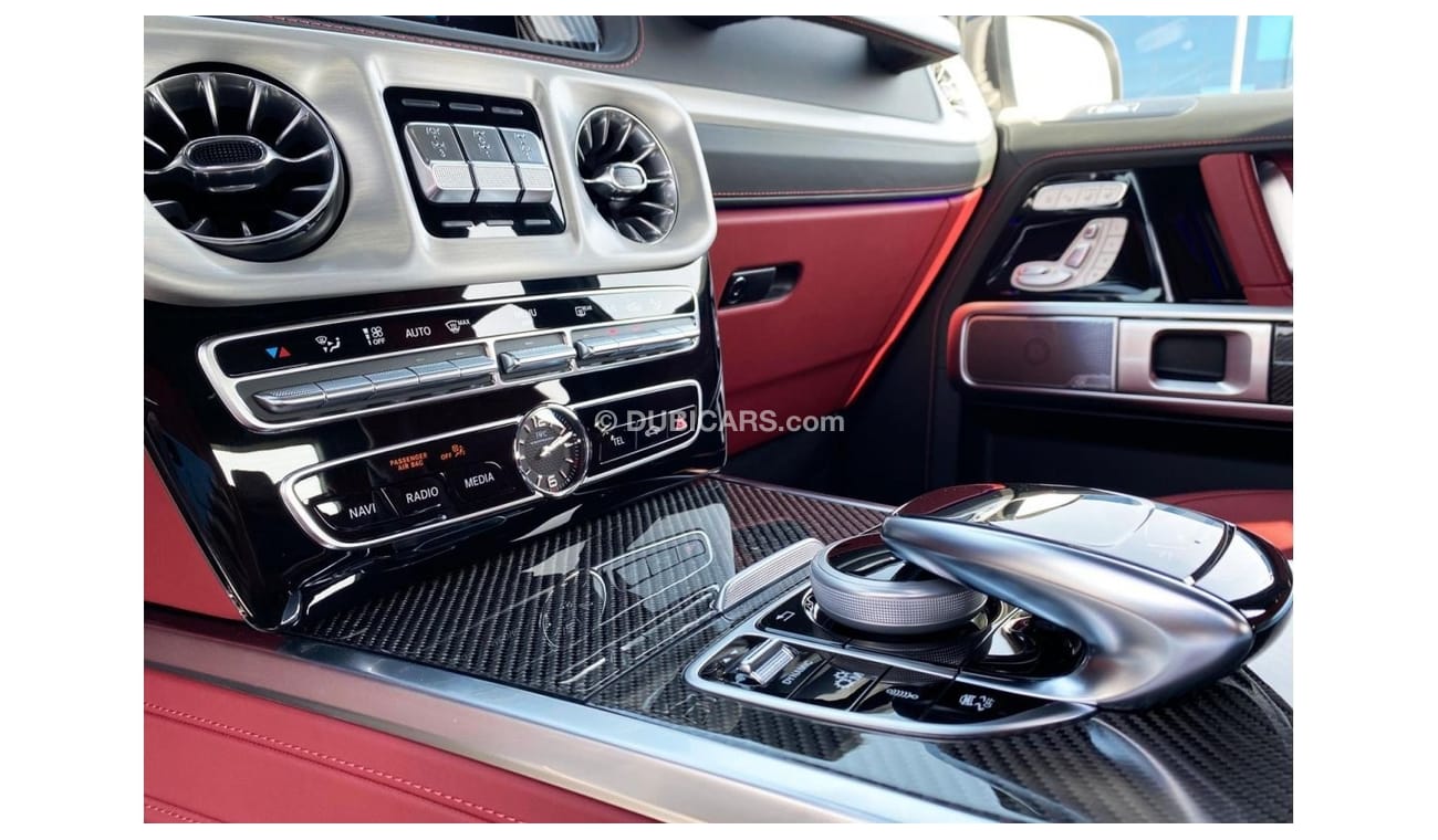 Mercedes-Benz G 63 AMG Double Night Package  Rear Entertainment | Fully Loaded | Under Warranty | GCC