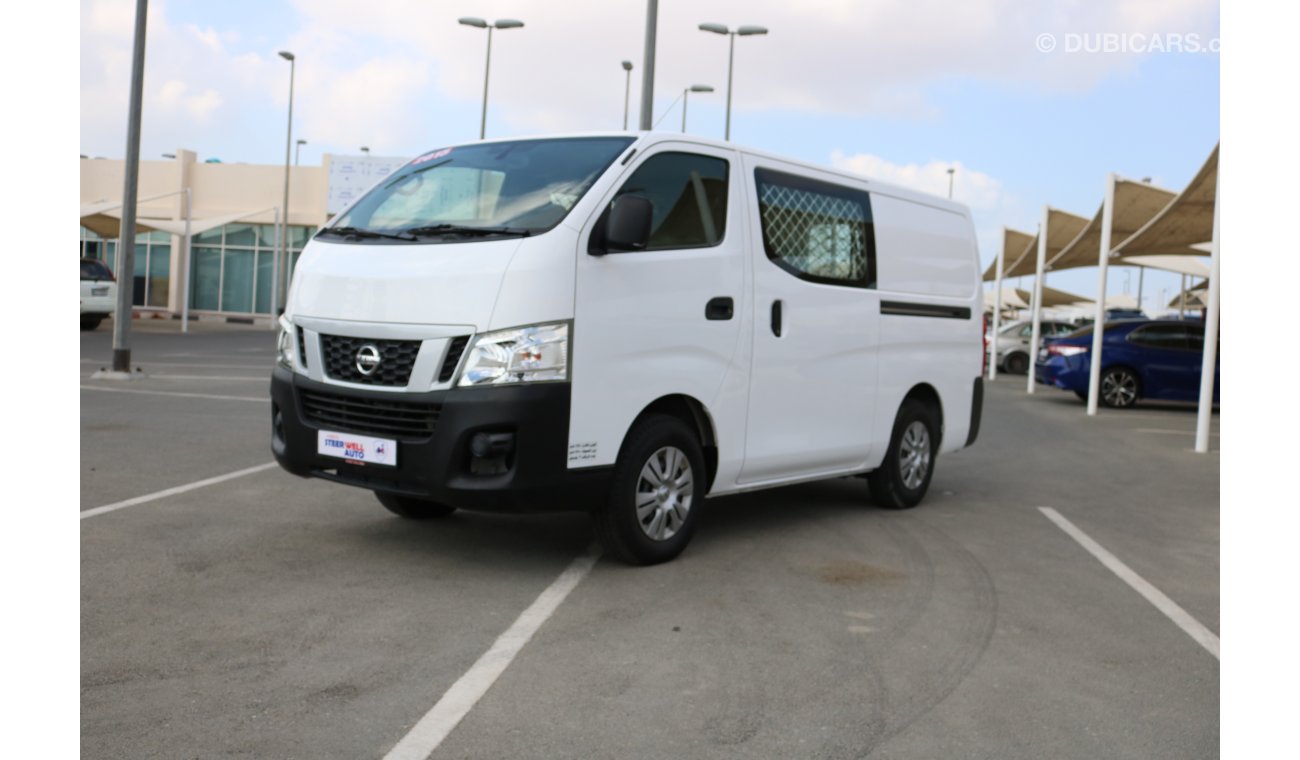 نيسان أورفان 6 SEATER PANNEL VAN