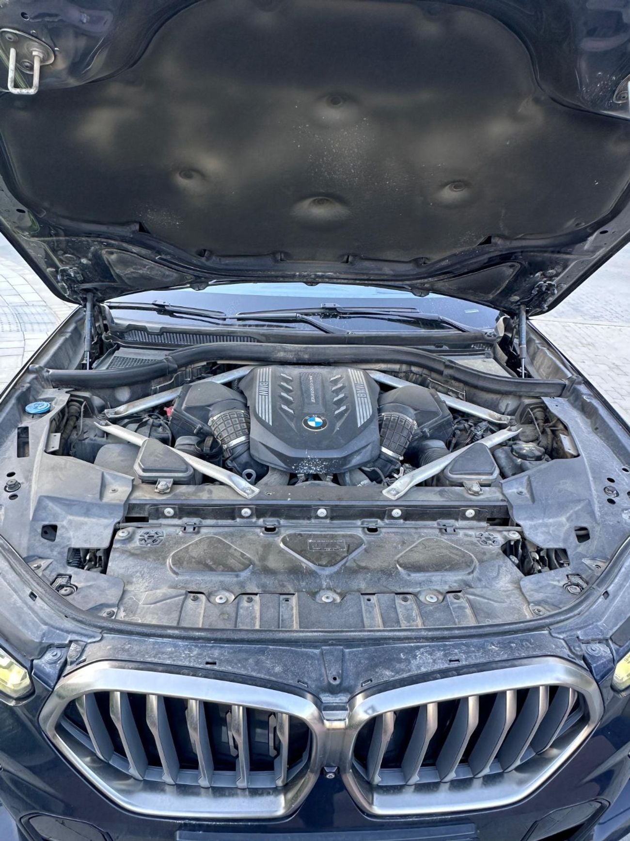 بي أم دبليو X6 4.4L TWIN TURBO V8