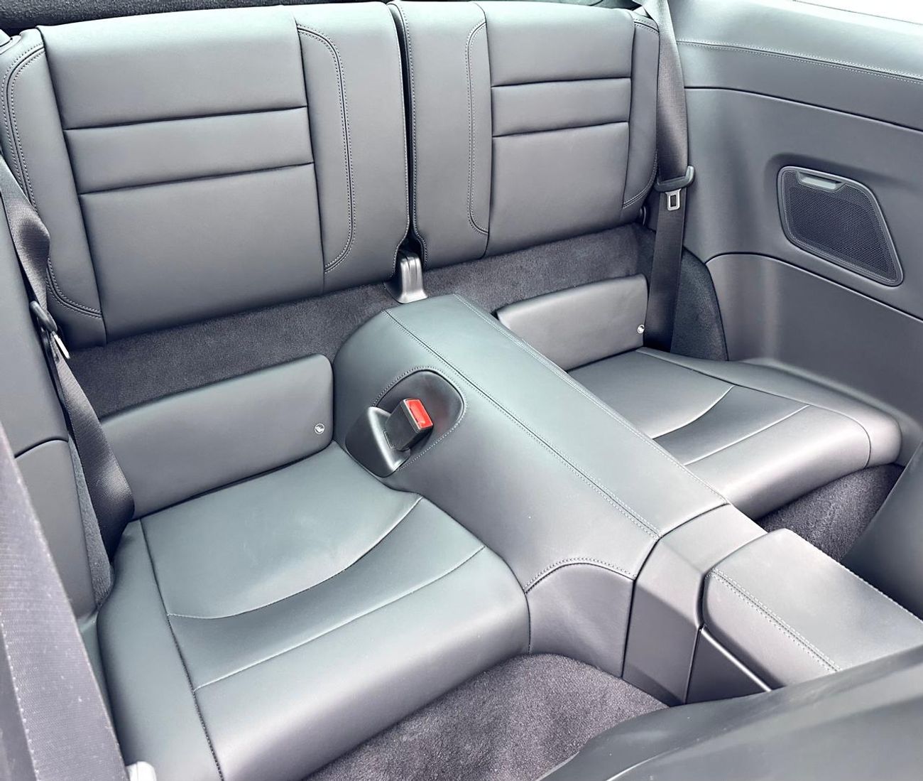 Porsche 911 2026 Porsche 911 Carrera GTS T-Hybrid, Sep/2027 Porsche Warranty, Excellent Condition, GCC