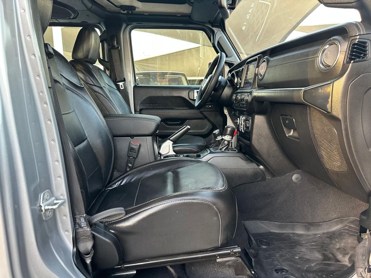 Jeep Wrangler Unlimited Sahara 3.6L