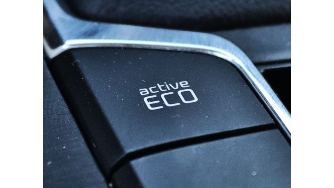 كيا كارنيفال L 2020 خليجي بحالة ممتازة بدون حوادث