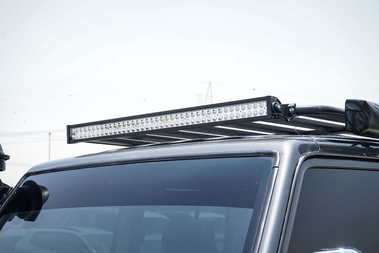 Toyota Land Cruiser 70