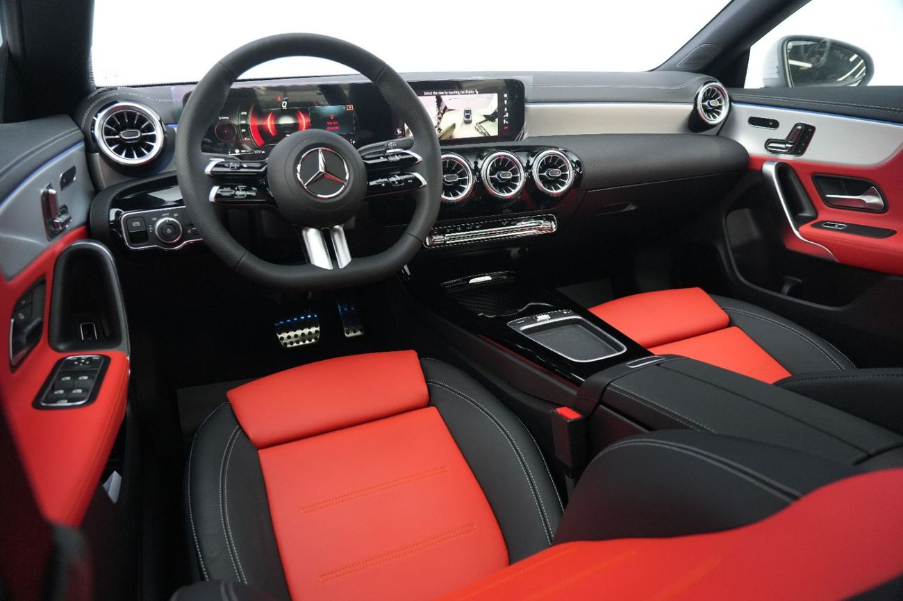 Mercedes-Benz CLA 200