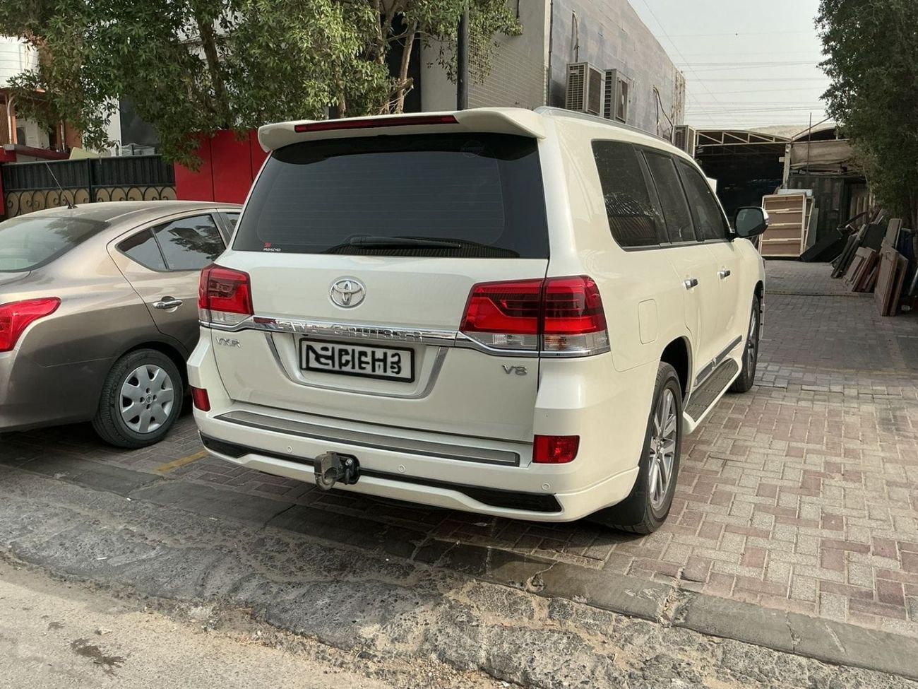 Toyota Land Cruiser 200 4.6L VXR V8 PETROL AUTOMATIC TRANSMISSION