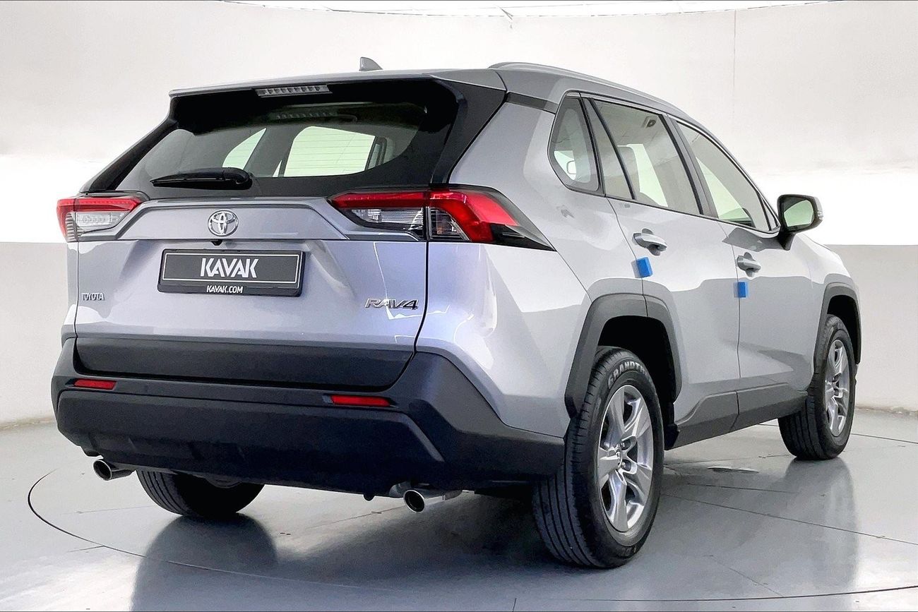 تويوتا راف ٤ EX | عرض العيد الحصري | خالية من أضرار الفيضانات