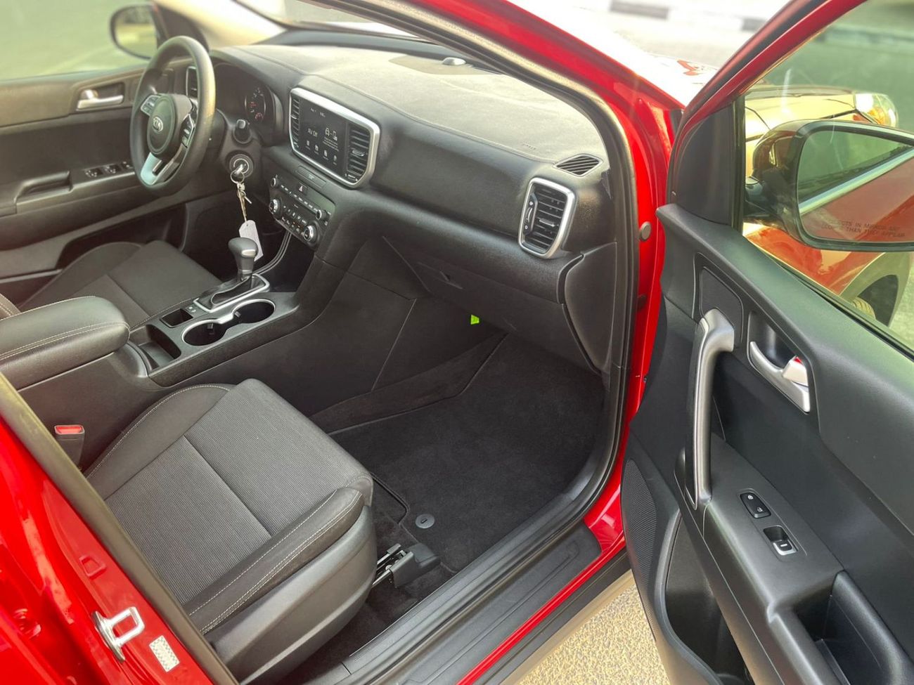 Kia Sportage 2021 Kia Sportage EX 2.4L V4 Push Start - Radar - Apple/Android Play MidOption+ -