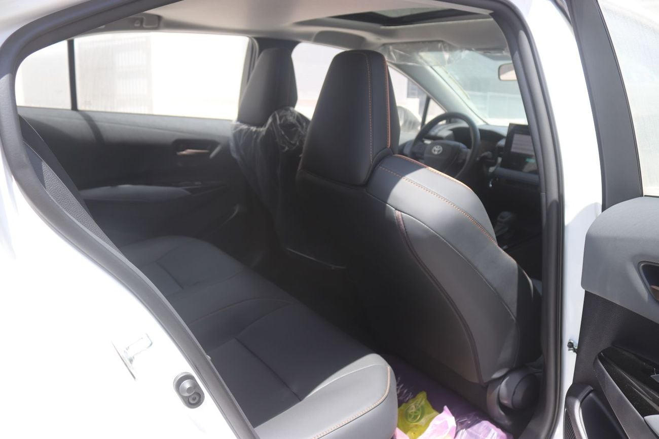 Toyota Corolla 1.8 HYBRID , LEATHER SEAT, ALLOY WHEELS. CAMERA, SUNROOF MODEL 2026
