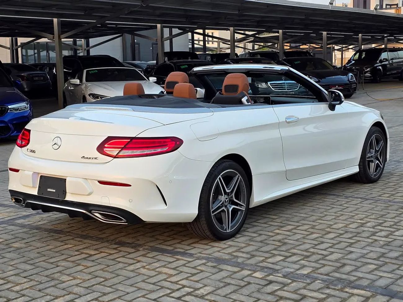 Mercedes Benz C300 C300 Coupe - American Specs - GCC Ready!