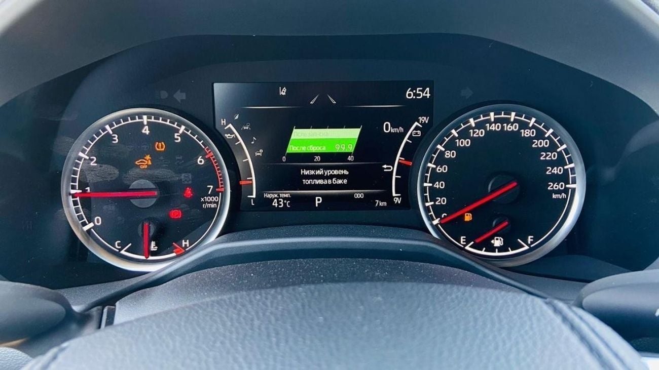 Toyota Land Cruiser 2024 Toyota Land Cruiser LC300 ZX 3.5L V6 Twin Turbo Petrol A/T 4WD with Radar Only For Export