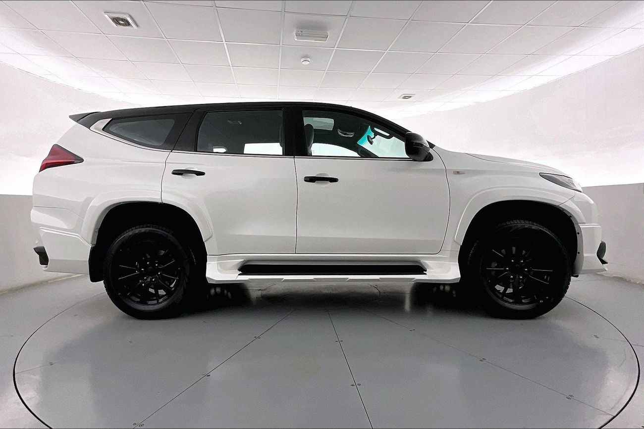 Mitsubishi Montero Signature Edition | 1 year free warranty | 0 down payment | 7 day return policy