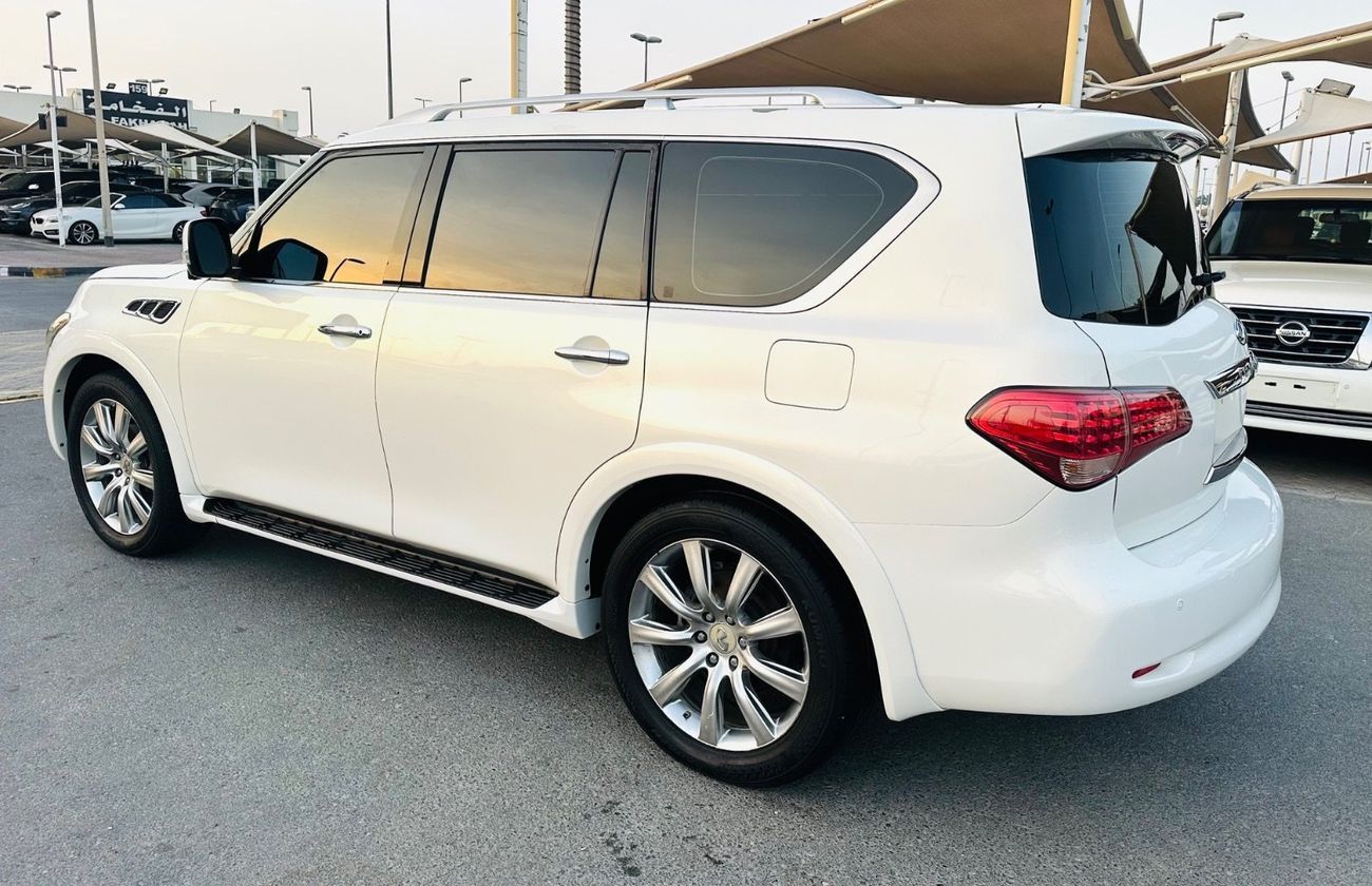 Infiniti QX56 
