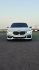 BMW 750Li Luxury 4.4L (443 HP)