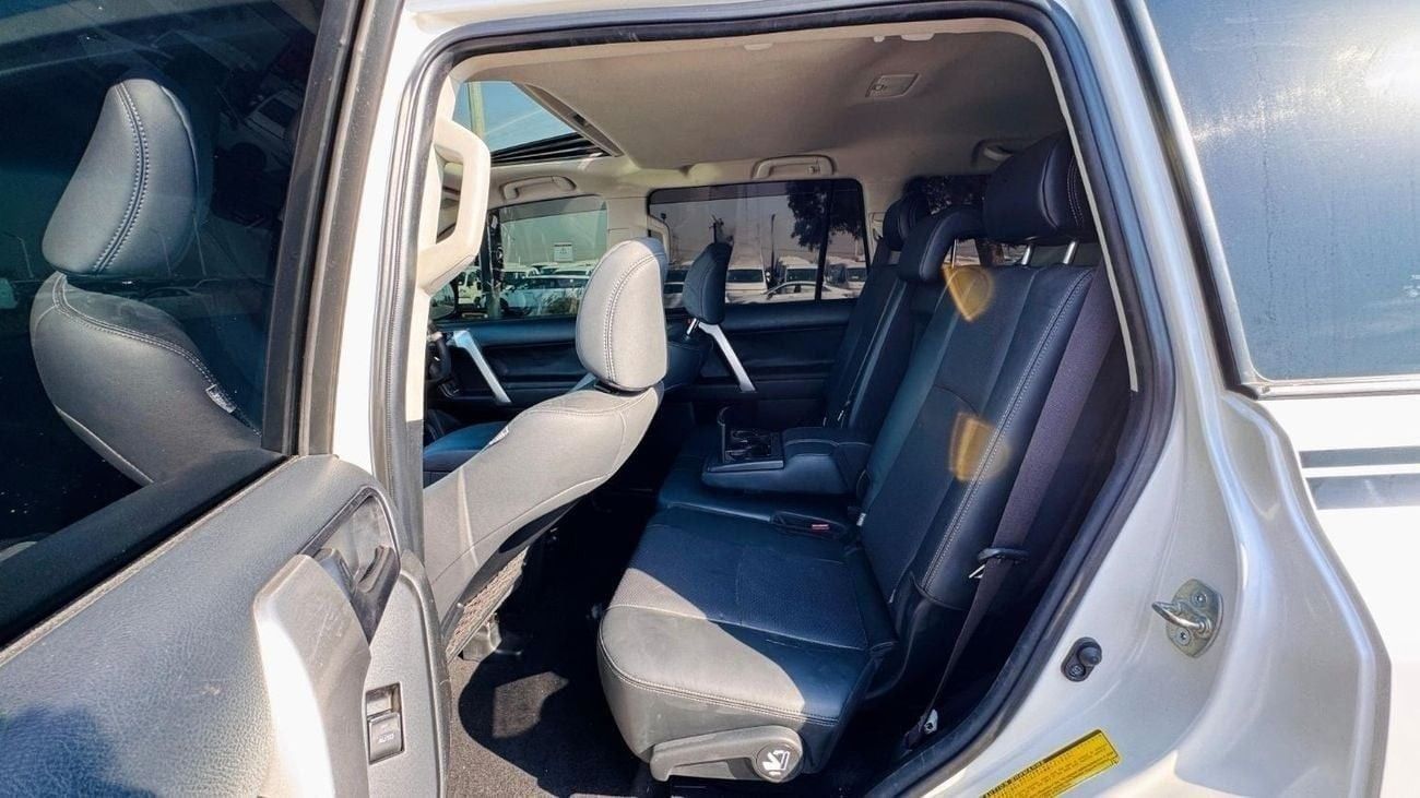 تويوتا برادو LIMGENE BODY KIT INSTALLED | RHD | 2.8L DIESEL ENGINE | (AT) | 2018 | REAR VIEW CAMERA| SUNROOF | WH