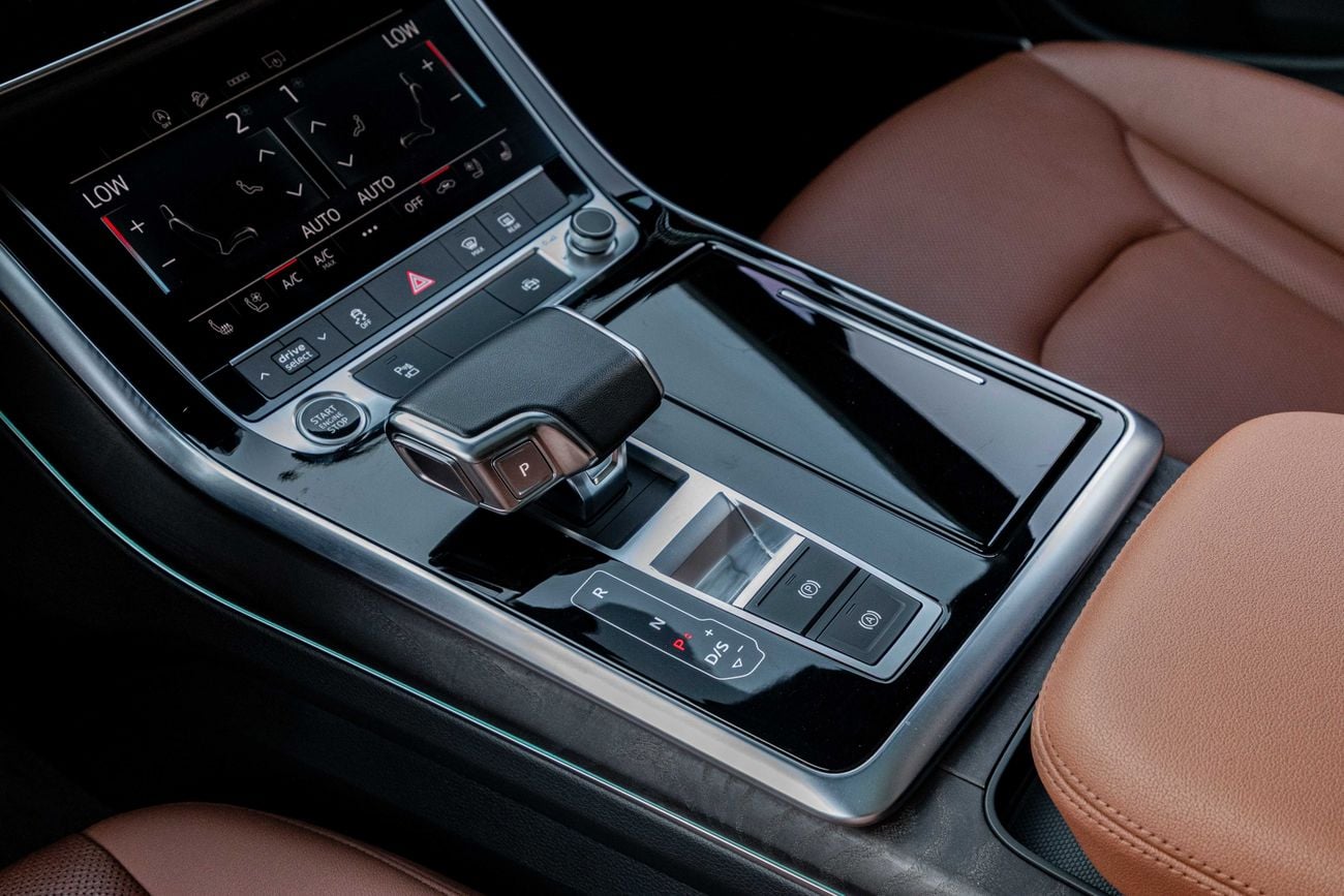 أودي Q7 Q7 S-Line | 3,917 P.M | 0% Downpayment | Excellent Condition! | Ramadan Offer!