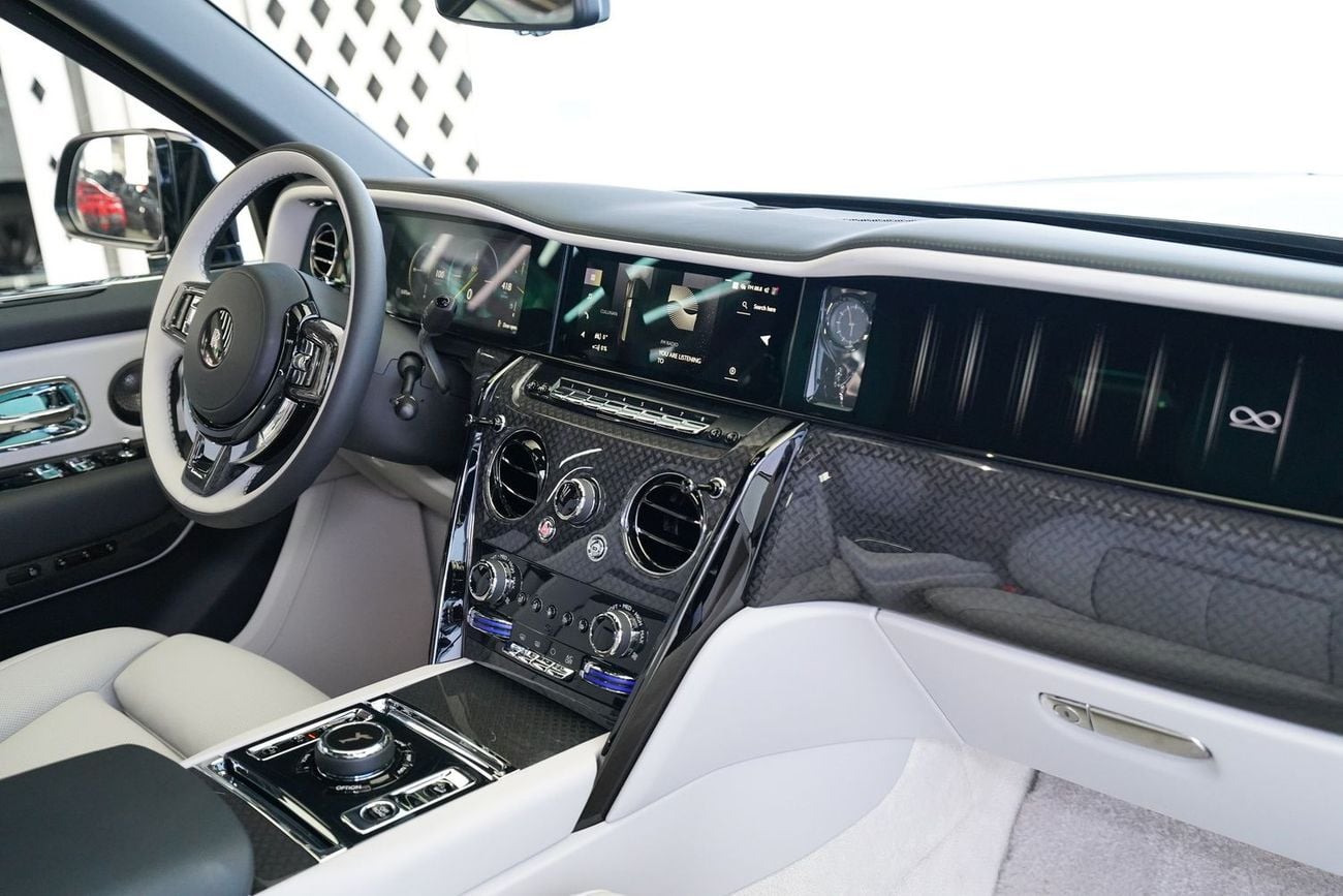 Rolls-Royce Cullinan BLACK BADGE