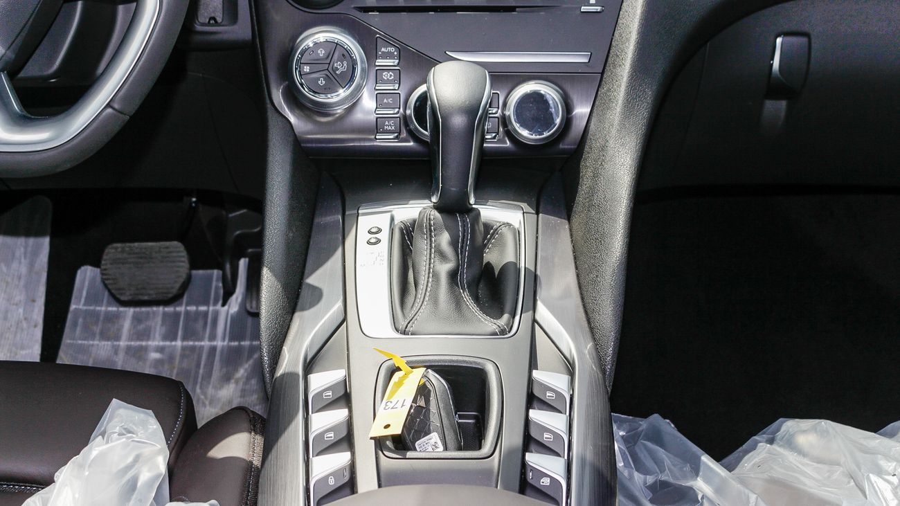 DS Automobiles DS5 New Shape