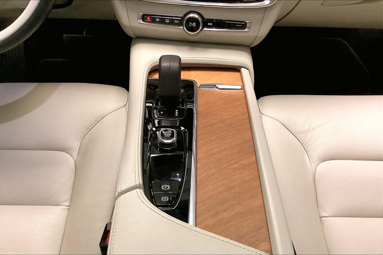 Volvo S90 B5 Momentum | Guaranteed Warranty | 0 Down Payment